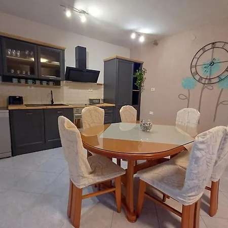 Apartmán Crnci, Buzet, Istra *