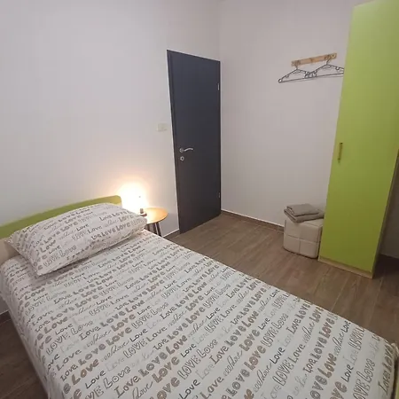 Apartament Crnci, Buzet, Istra Strped