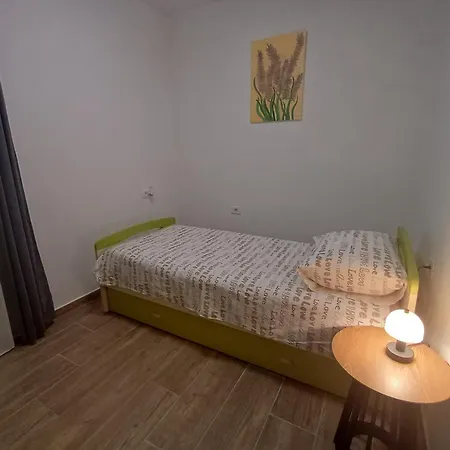 Apartament Crnci, Buzet, Istra *