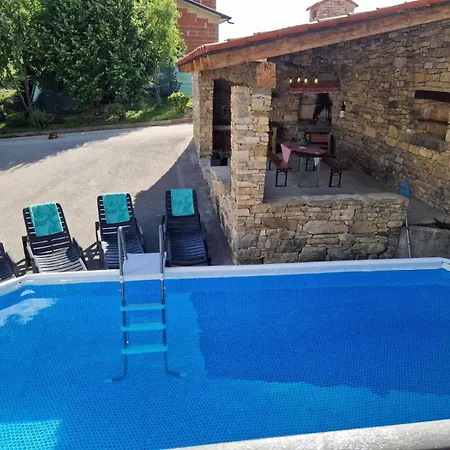 Crnci, Buzet, Istra