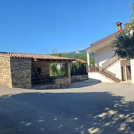 Crnci, Buzet, Istra Apartmán Strped