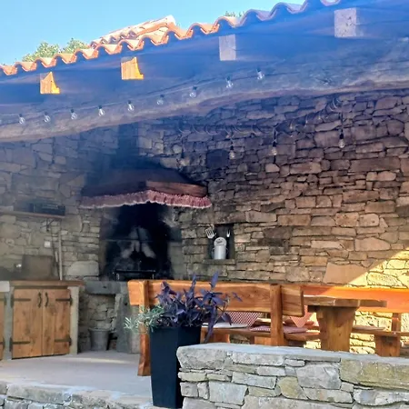 Crnci, Buzet, Istra Apartmán *