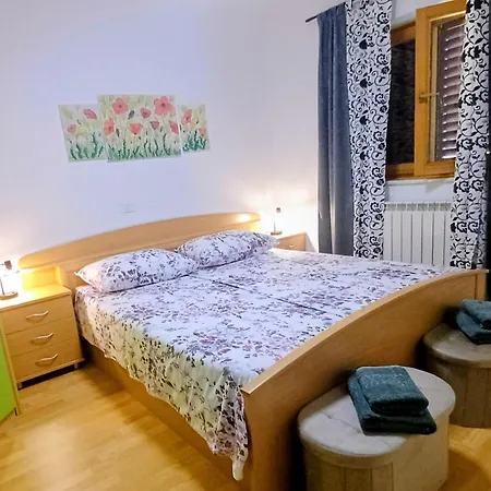 Crnci, Buzet, Istra